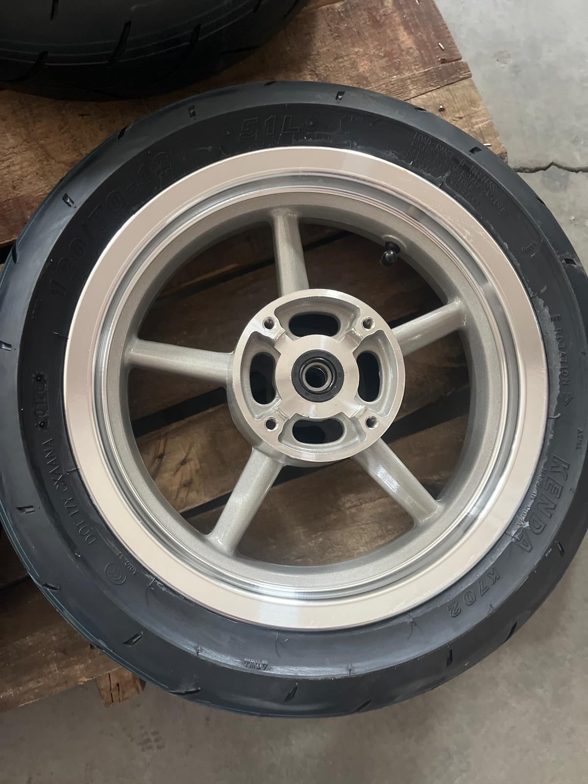 Chrome Tuttio / Razor / Yozma Supermoto Wheel Set